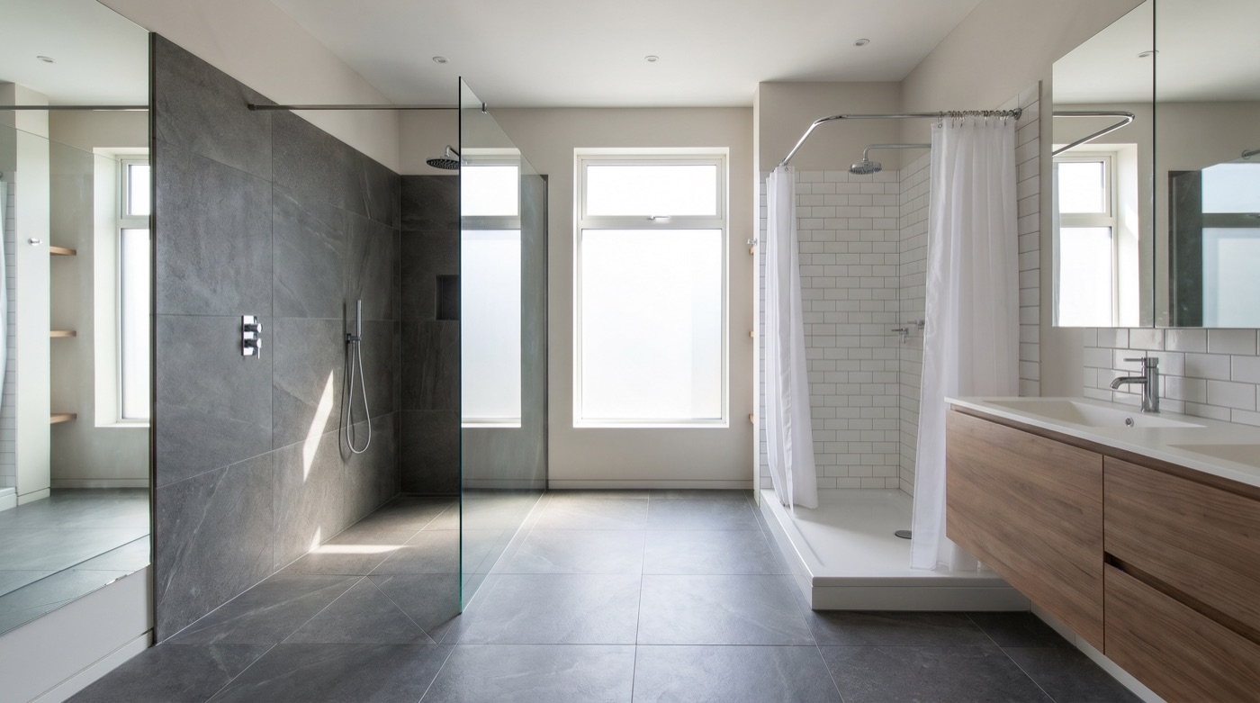 Bodengleiche Dusche oder Duschtasse – was ist besser?